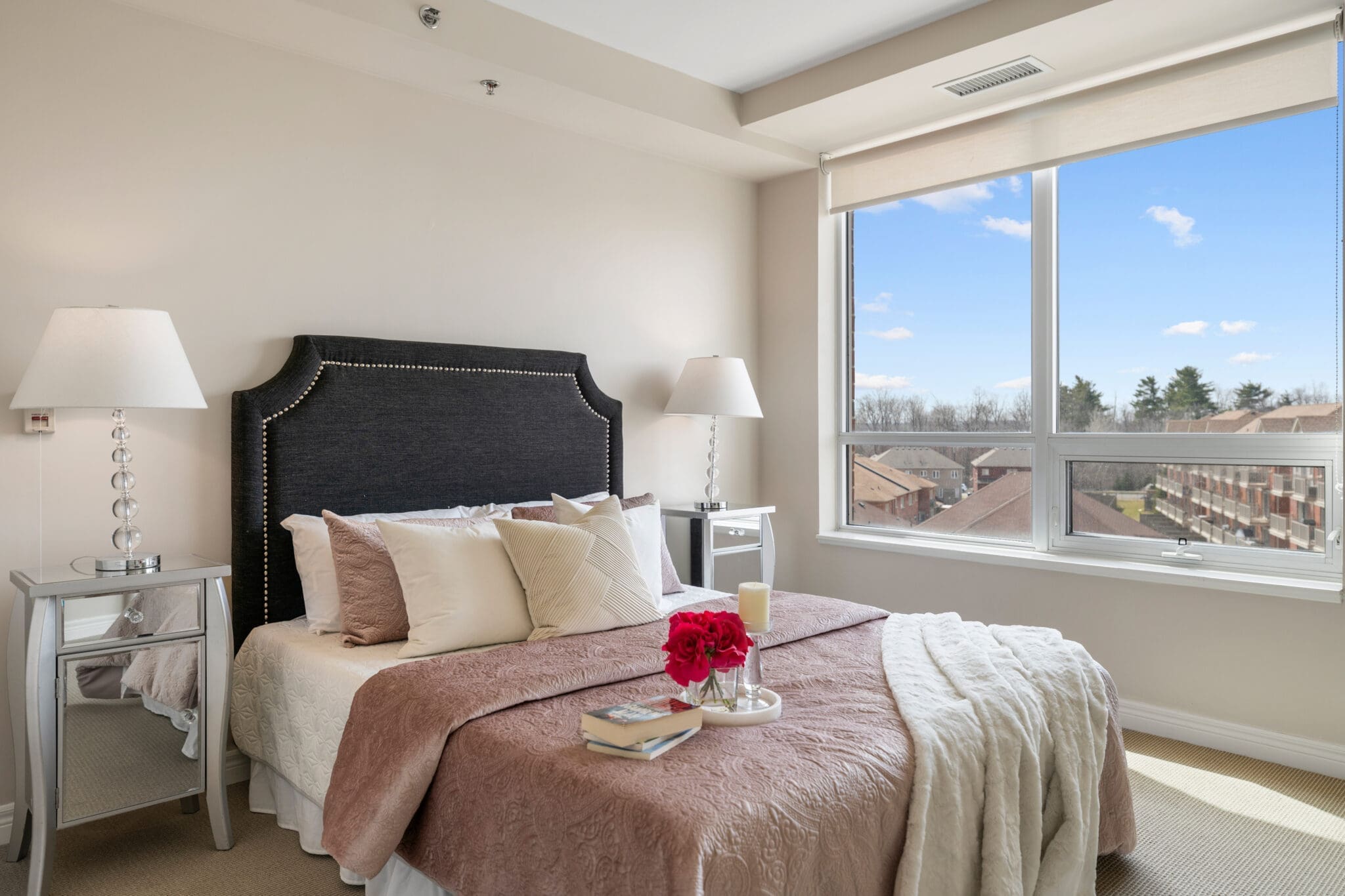 room photo